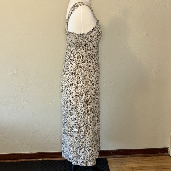 JAPNA stretch button down tan/black cheetah print long dress in women’s small - Picture 7 of 8